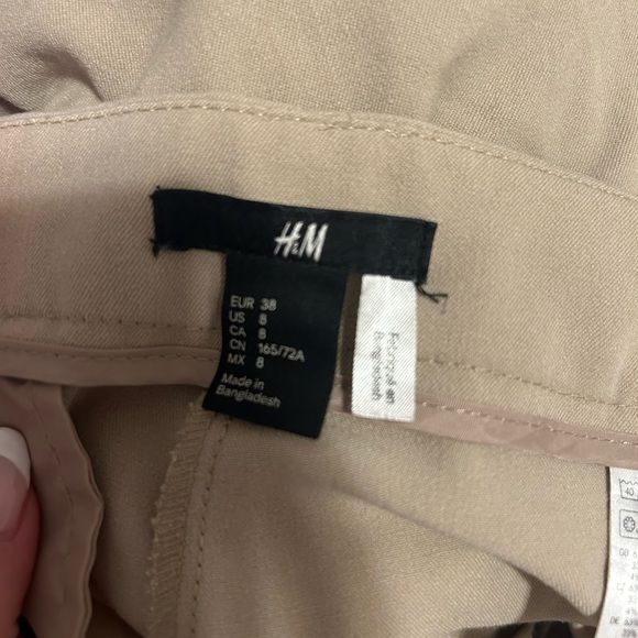 ✨Beige H&M pants ✨ - Picture 4 of 5